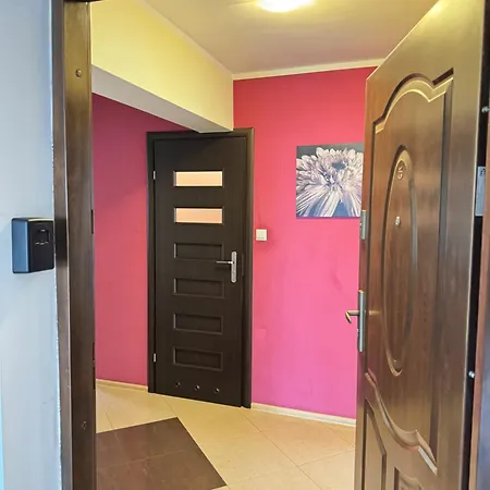 Apartment In The Center Of Elk Exterior photo